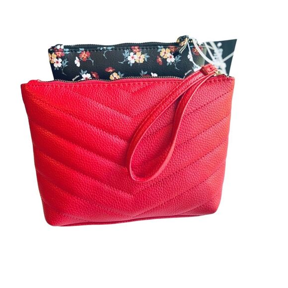 Steve Madden Bag Set Red Cosmetic Makeup Red Wristlet Top Zip Embossed - Picture 2 of 4